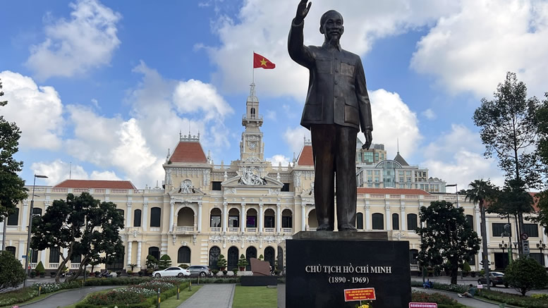 Ho Chi Minh Statue